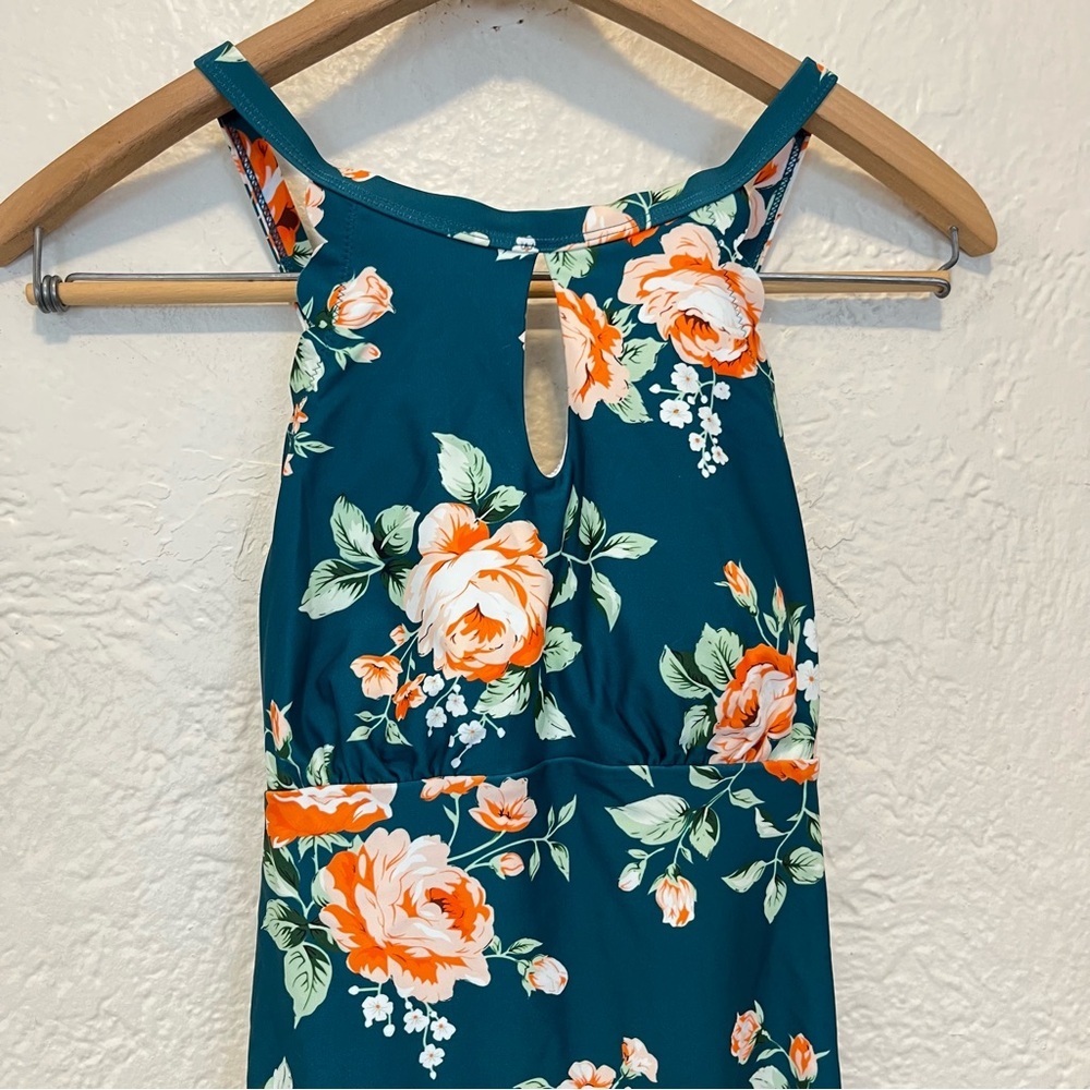 Cupshe Teal Floral One-Piece Swimsuit with Orange & White Roses - Picture 3 of 8